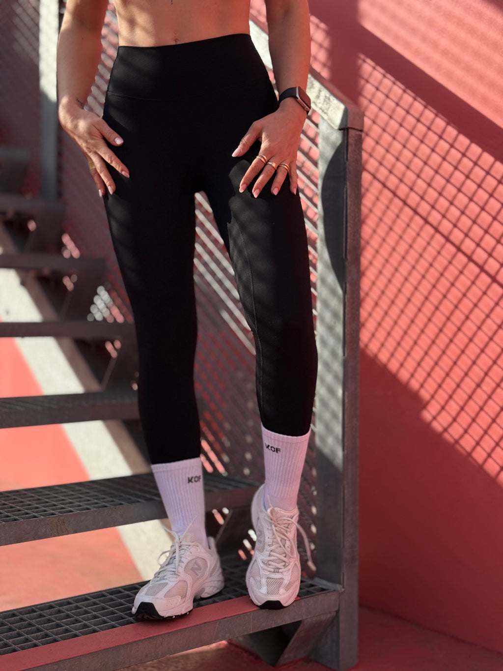 KOF Black Mode leggings